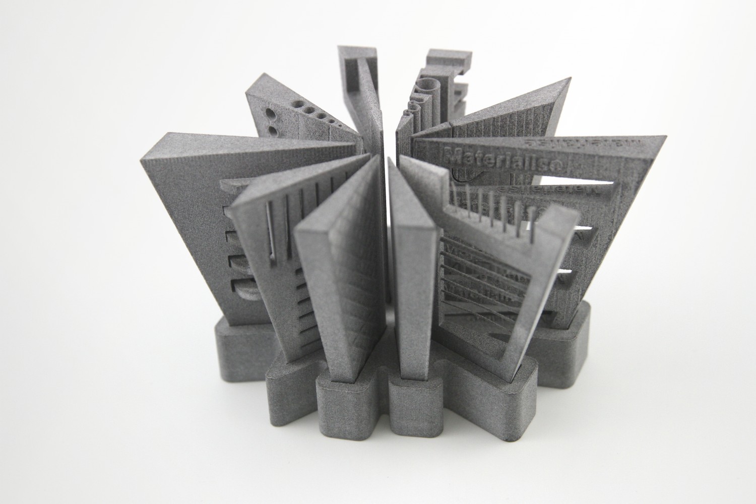 HP Jet Fusion 3D 4200 Test Prints at Materialise